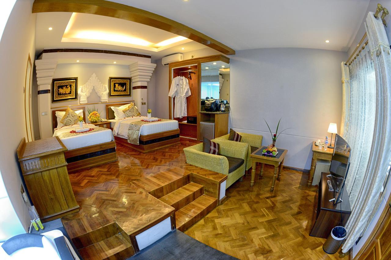 Shwe Taung Tan Hotel - Lake View Monywa Ngoại thất bức ảnh