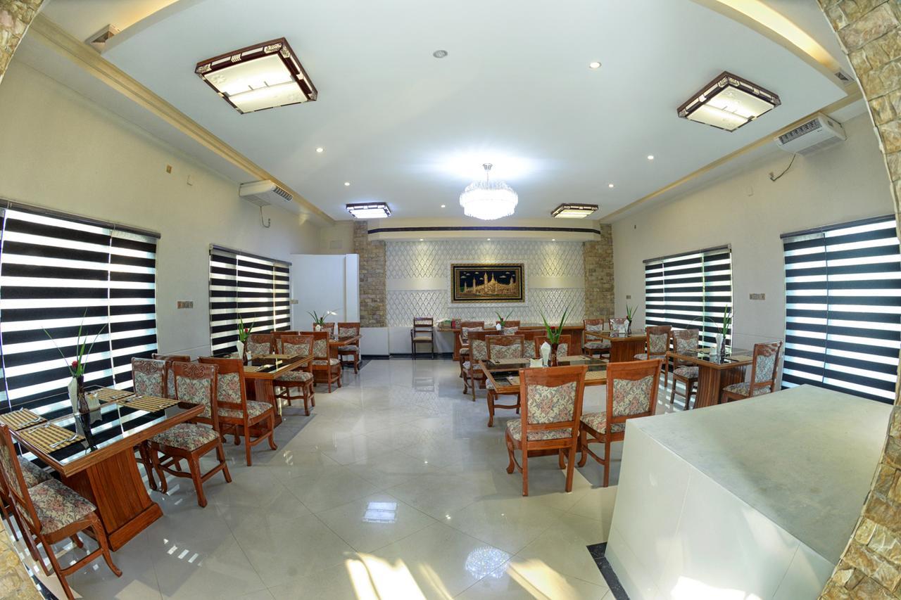 Shwe Taung Tan Hotel - Lake View Monywa Ngoại thất bức ảnh