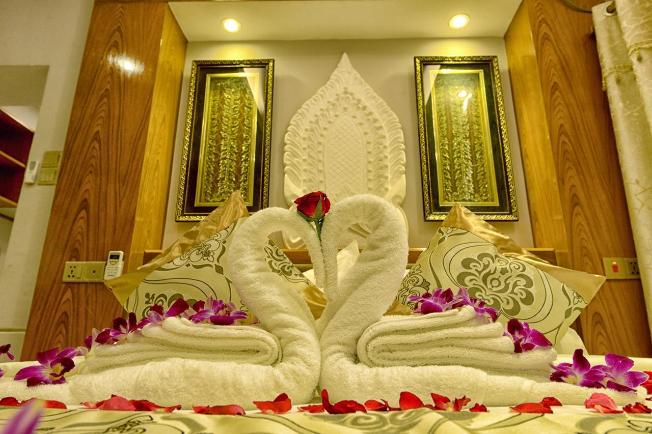 Shwe Taung Tan Hotel - Lake View Monywa Ngoại thất bức ảnh